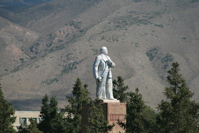 Photos of Vladimir Lenin Monument
