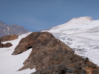 Photos of Easton Glacier Climbing Route