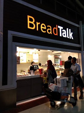 BreadTalk (Airport Hub), Author: Wonder Women