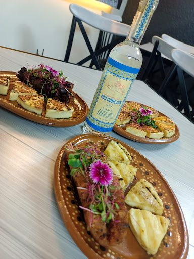Mä-Hay Grill & Restaurant - Thumbnail