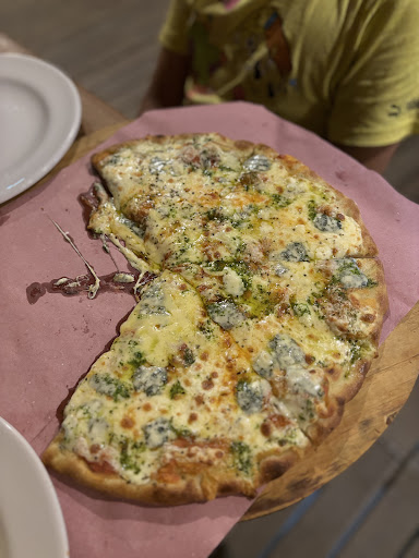 Pizzería El Cántaro Gallery - Mexico
