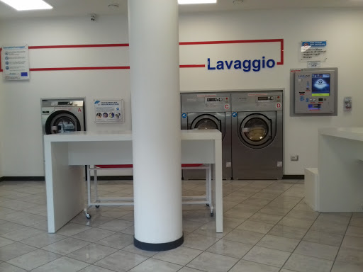 LavaPiù Tirano - Visual