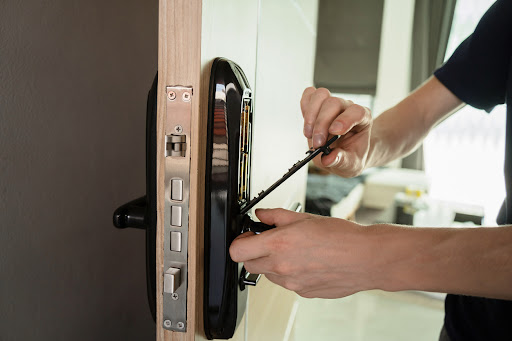 Mc Locksmith Etobicoke Service - Thumbnail