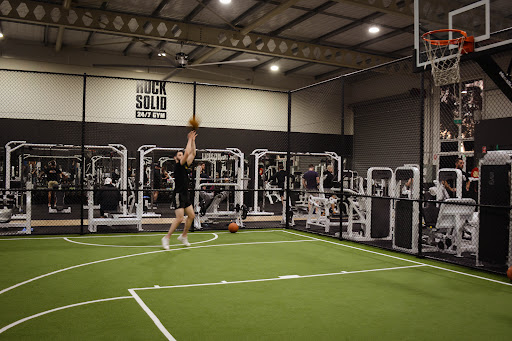 Rock Solid 24/7 Gym - Thumbnail