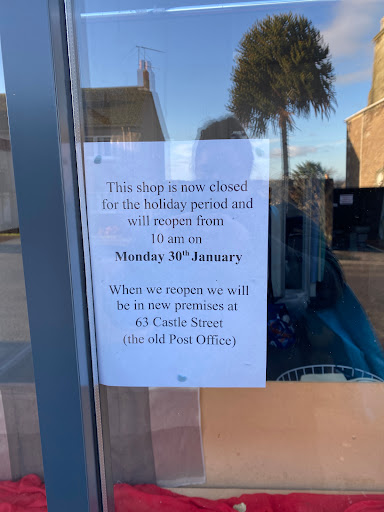 Tayport Charity Shop - Thumbnail