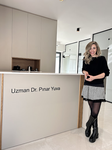 Uzman Diş Hekimi Dr. Pınar Yuva