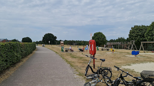 Spielplatz an der Deichkrone - Thumbnail