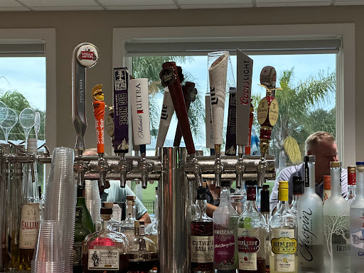 Pines Pub - Visual