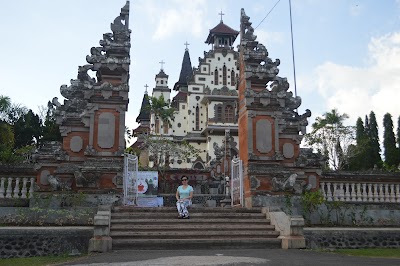 Photos of Gereja Paroki Hati Kudus Yesus