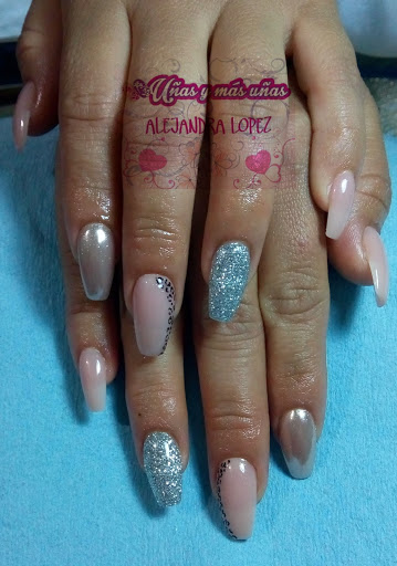 Uñas Y Mas Uñas - Thumbnail