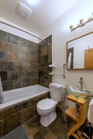 Canyon Ridge Lodge by null