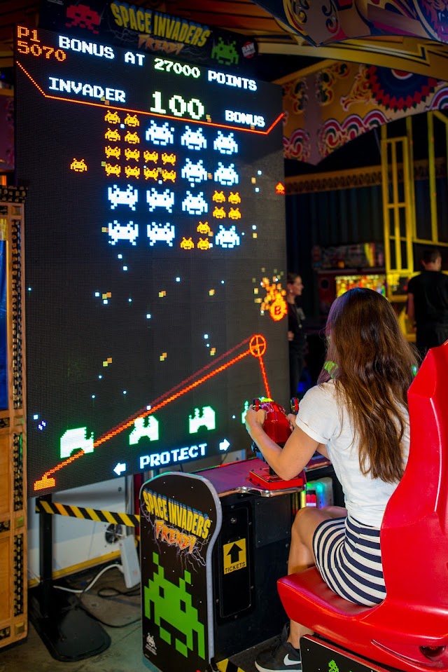 Archie Brothers Cirque Electriq Melbourne