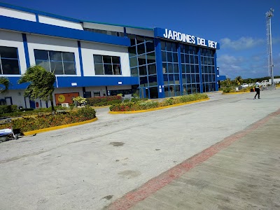 Photos of Jardines del Rey Airport