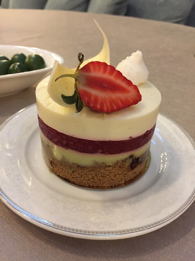 Restaurant Qalaqi • რესტორანი ქალაქი