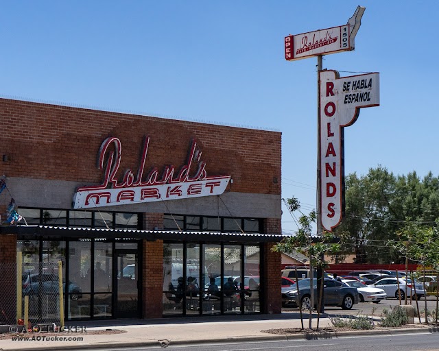 Roland's Cafe Market Bar