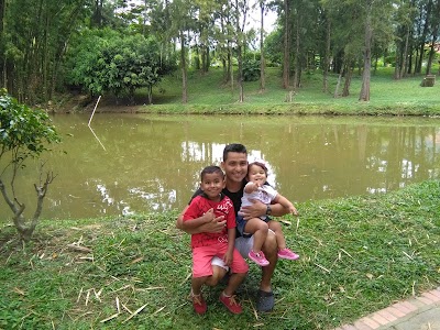 Photos of presbitero Eduardo Trujillo Gutierrez Park