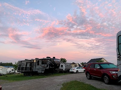 Whispering Hills RV Park