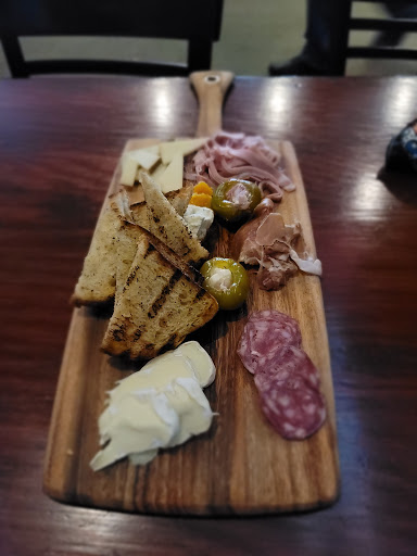 Pepperoncini's - Visual