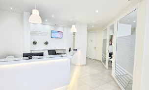 Photo n°9 de CABINET DENTAIRE ARISTIDE BRIAND - Dentiste 77 à Meaux (Service de blanchiment des dents)