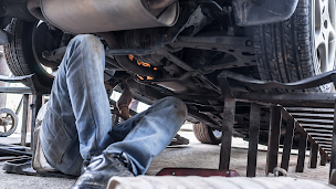 Photo n°1 de Démolition Saint-Genoise à Saint-Genis-Laval (Vendeur de voitures d'occasion)