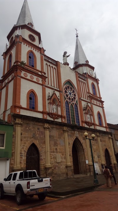 Photos of Iglesia de Moniquir&aacute;