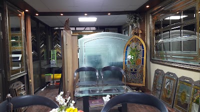 Photos of Farah Gallery
