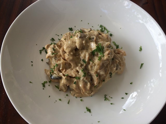 Au Marchë Restaurant Bar