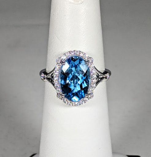 Hobbs Jewelers Inc - Thumbnail