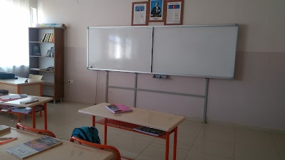 Ümmü Gülsüm Kız Anadolu İmam Hatip Lisesi