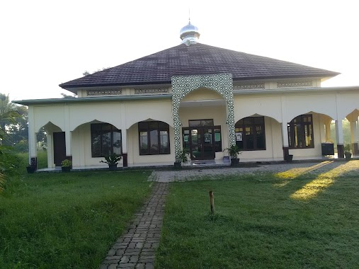 Masjid At -Tauhid, Author: wadhu ali