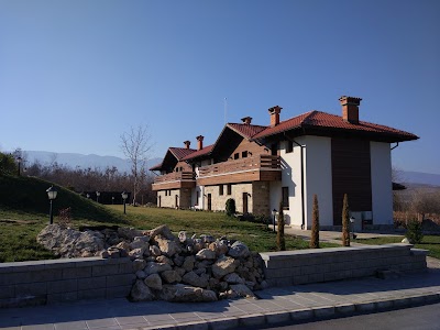 Photos of Esterra Vini & Pool