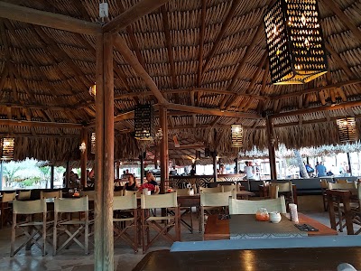Photos of TUI CURA&Ccedil;AO ZEELANDIA