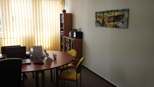 Fox Rent a Car. Wypożyczalnia samochodów