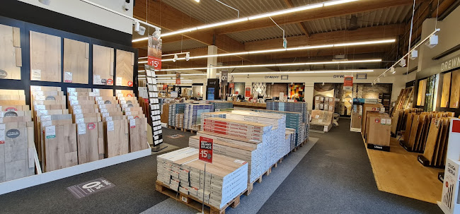 Komfort - Podłogi, Dywany, Drzwi, Łazienki, Kuchnie i Meble - Koszalin
