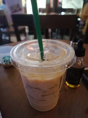 Starbucks Coffee, Author: Ali Ak