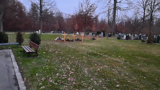 Park Cemetery Holzgerlingen Gallery - Germany