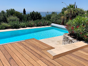 Photo n°14 de Piscines & prestations complémentaires à Le Cannet (Piscine)