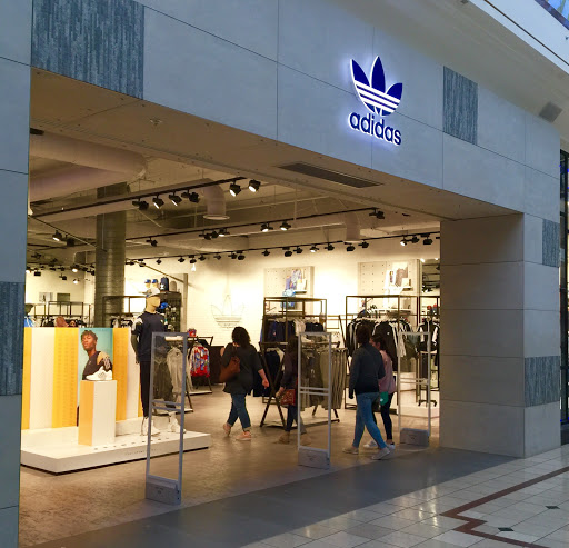 adidas Originals Chadstone - Thumbnail