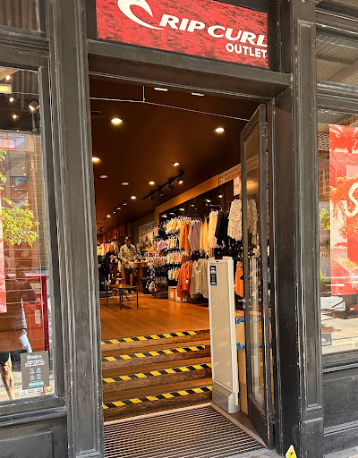 Rip Curl The Rocks Outlet - Thumbnail