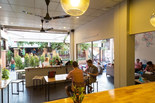 Stamps Backpackers Hostel & Tours Chiang Mai