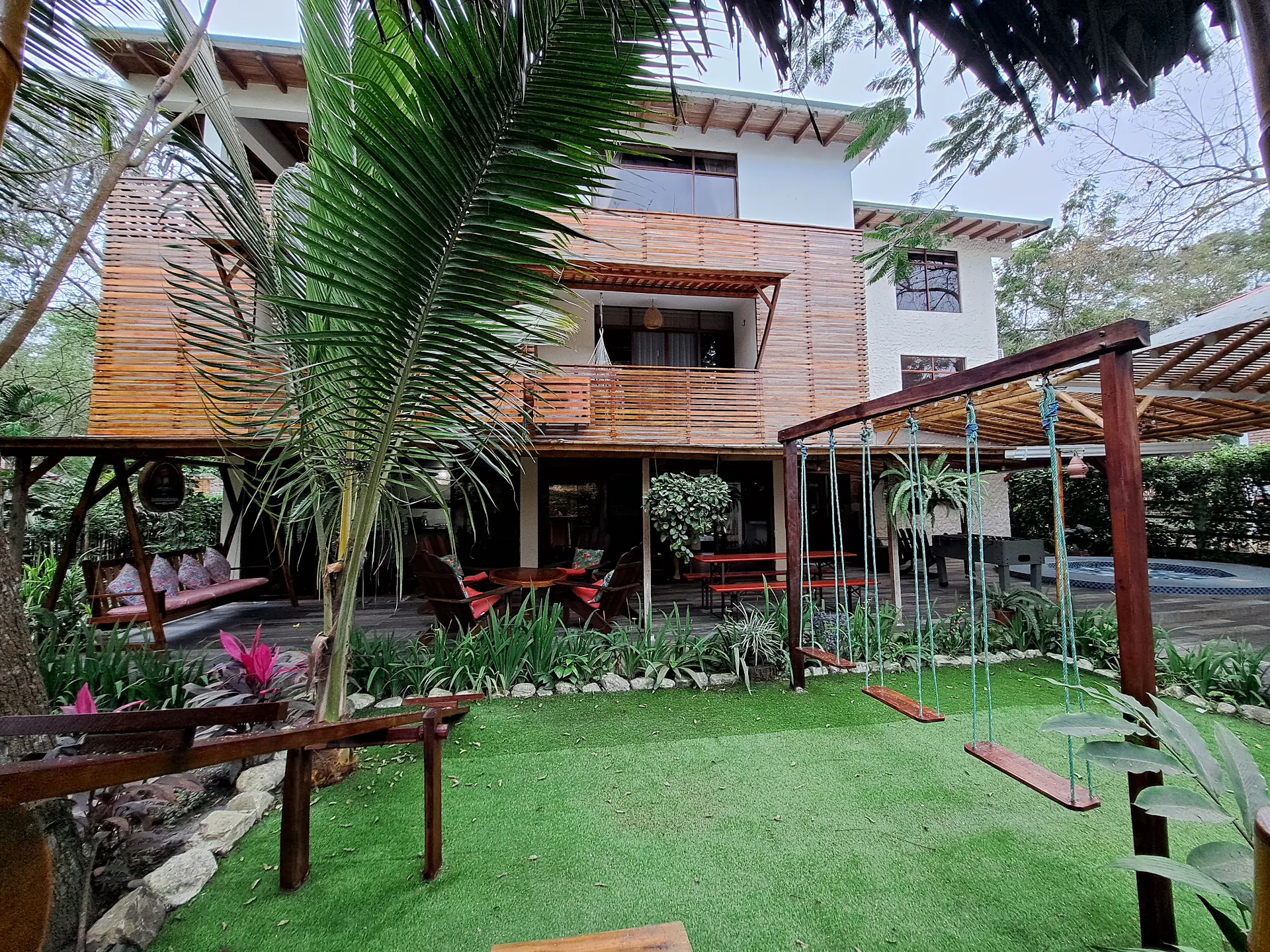 Spondylus Lodge