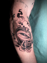Photo n°5 de Electric Sun Tattoo à Saint-Raphaël (Tatoueur)