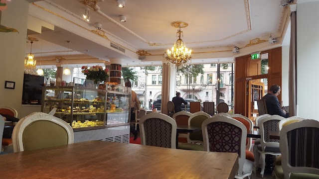Karla Cafe