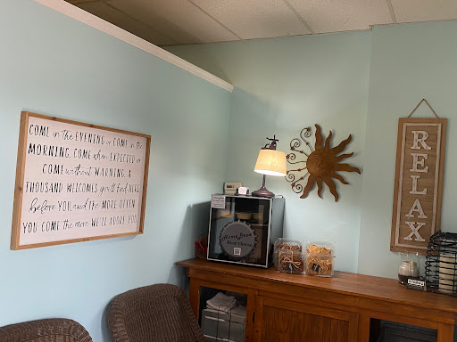 Tan & Glo Tanning and Hair Salon - Thumbnail