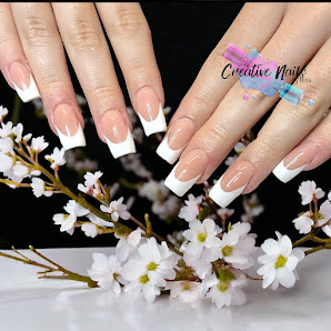 Creative Nails by Mina Schlesierstraße 2, 92237 Sulzbach-Rosenberg