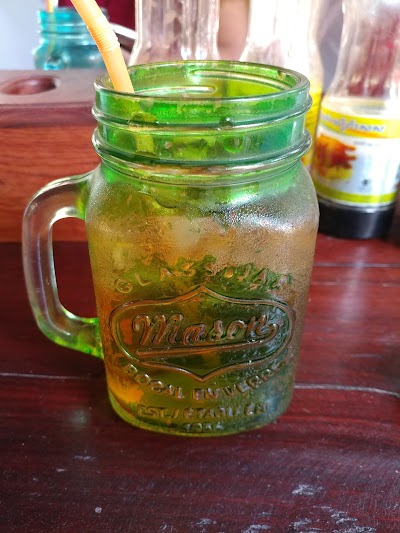 Photos of MLOB home-caf&eacute;