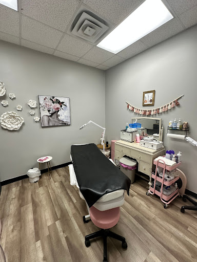 WAXED by Heidi (inside Delaney Salon Suites) - Thumbnail