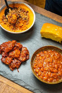 Pulkies Sandwiches & Hot Dogs by null