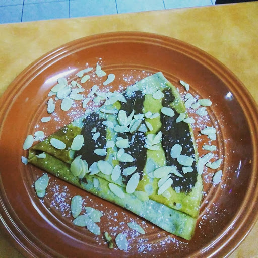 Crepalia - Visual