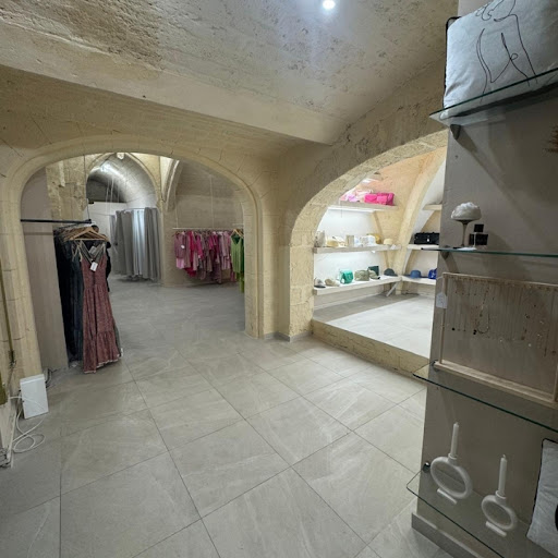 KY STORE MONTPELLIER - Thumbnail